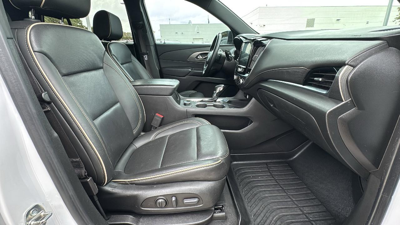 2023 Chevrolet Traverse Premier  Selma TX