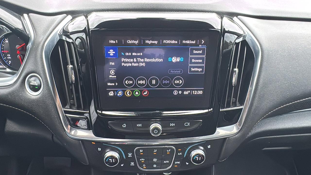 2023 Chevrolet Traverse Premier  Selma TX