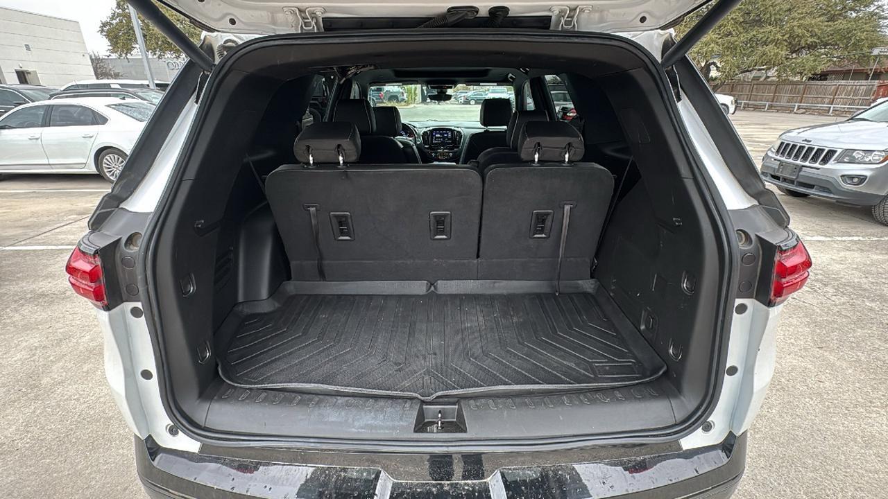 2023 Chevrolet Traverse Premier  Selma TX