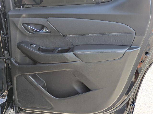 2023 Chevrolet Traverse Premier Castroville TX