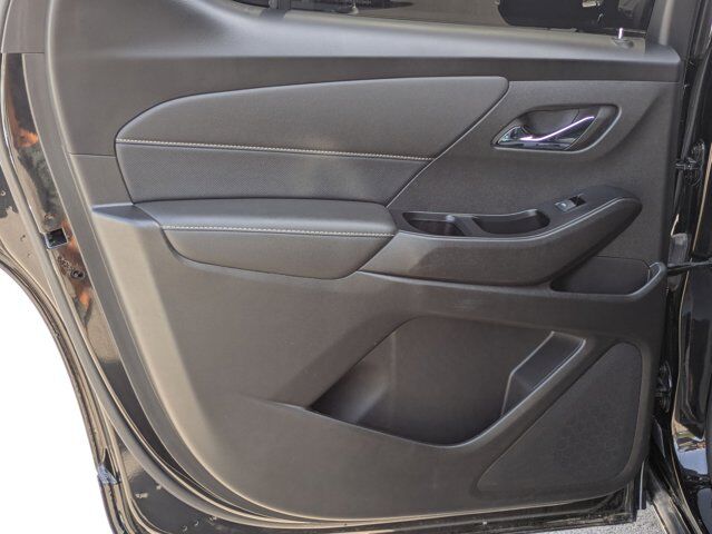 2023 Chevrolet Traverse Premier Castroville TX