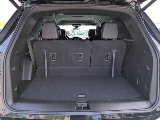 2023 Chevrolet Traverse Premier Castroville TX