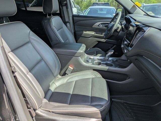 2023 Chevrolet Traverse Premier Castroville TX