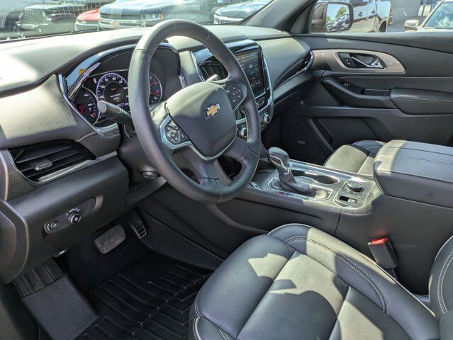 2023 Chevrolet Traverse Premier Castroville TX