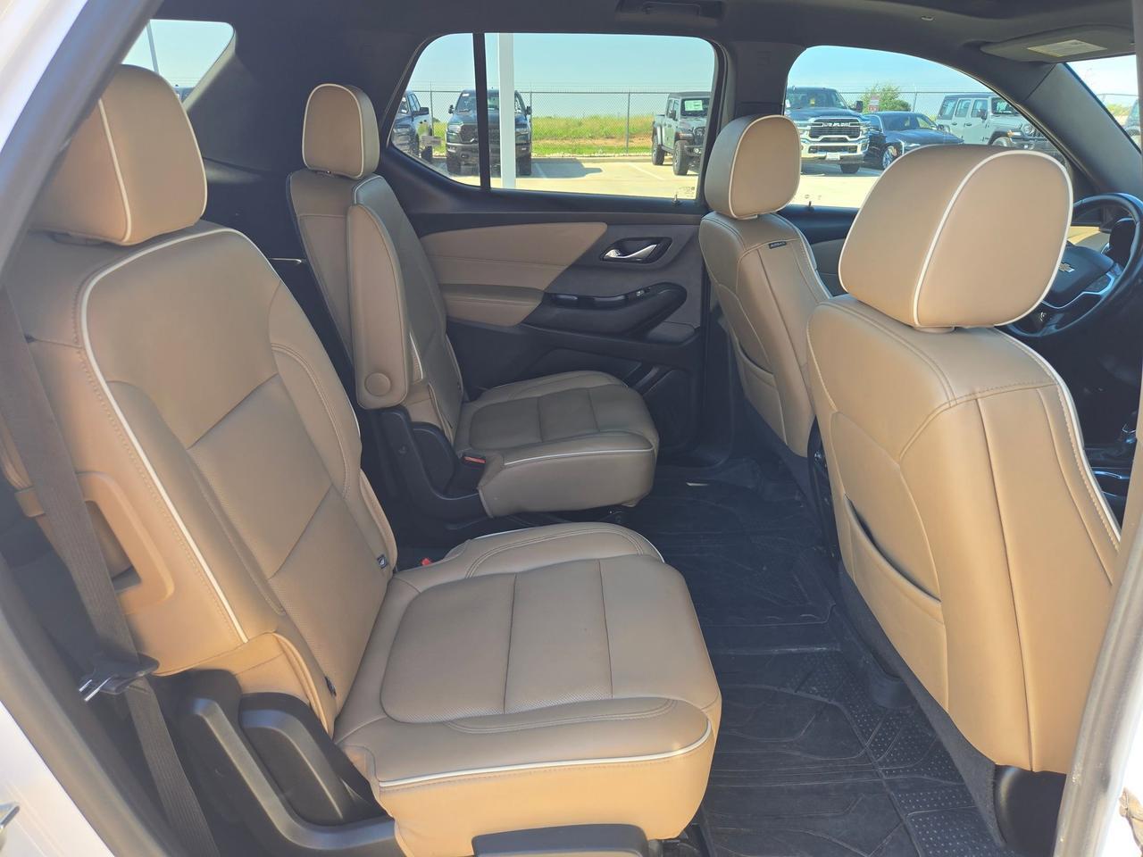 2023 Chevrolet Traverse Premier Castroville TX