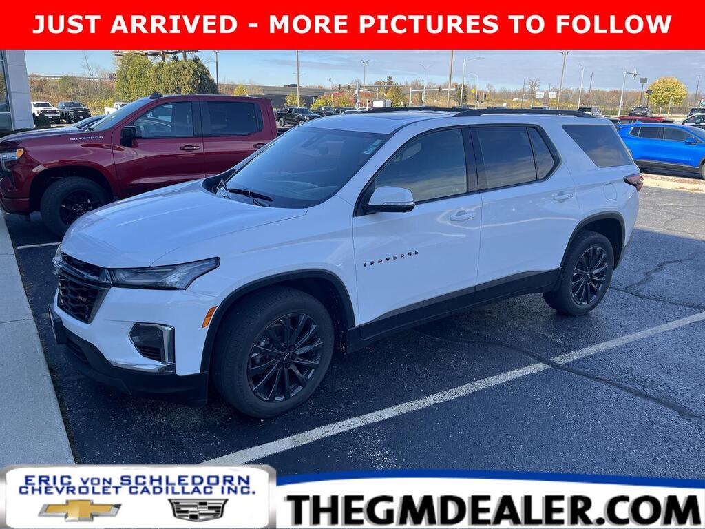 2023 Chevrolet Traverse RS AWD TraileringEquipment w/DualRoof AdptvCrz Nav HD-SurroundVision Milwaukee WI