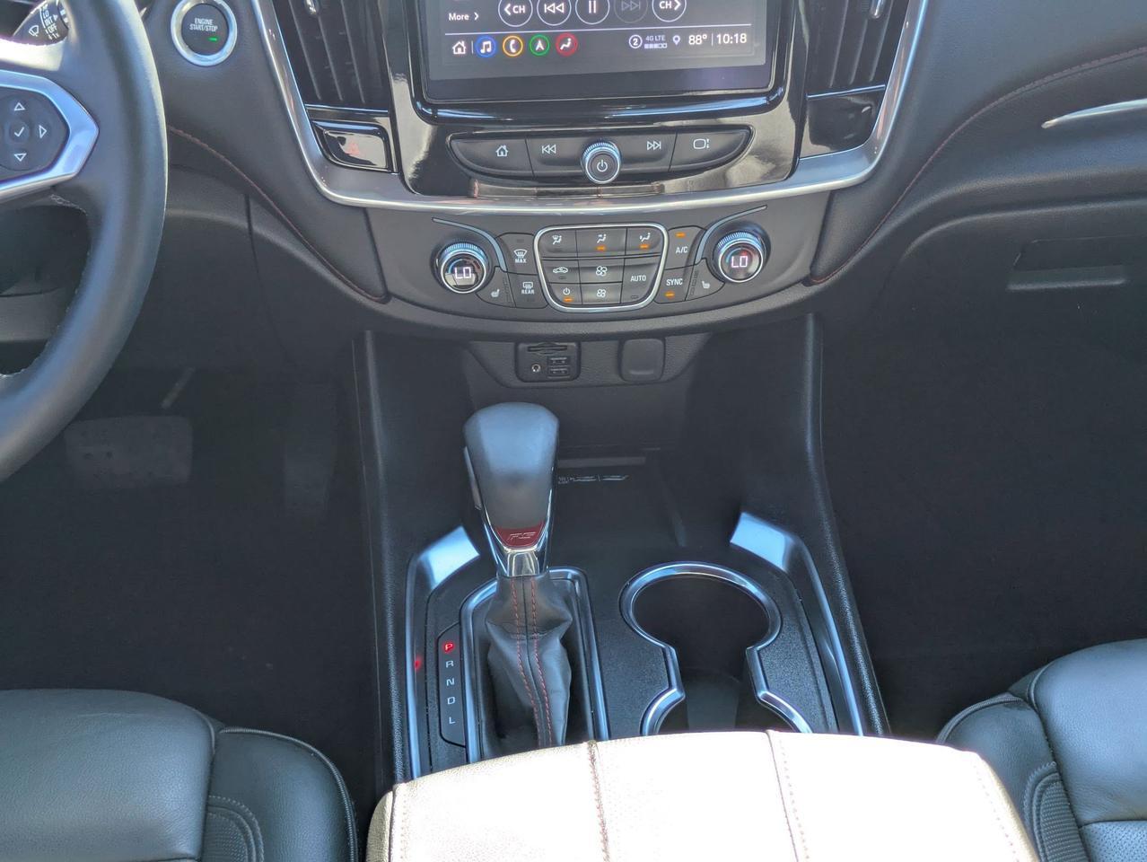 2023 Chevrolet Traverse RS Castroville TX
