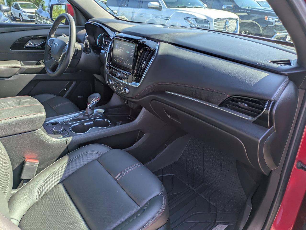 2023 Chevrolet Traverse RS Castroville TX