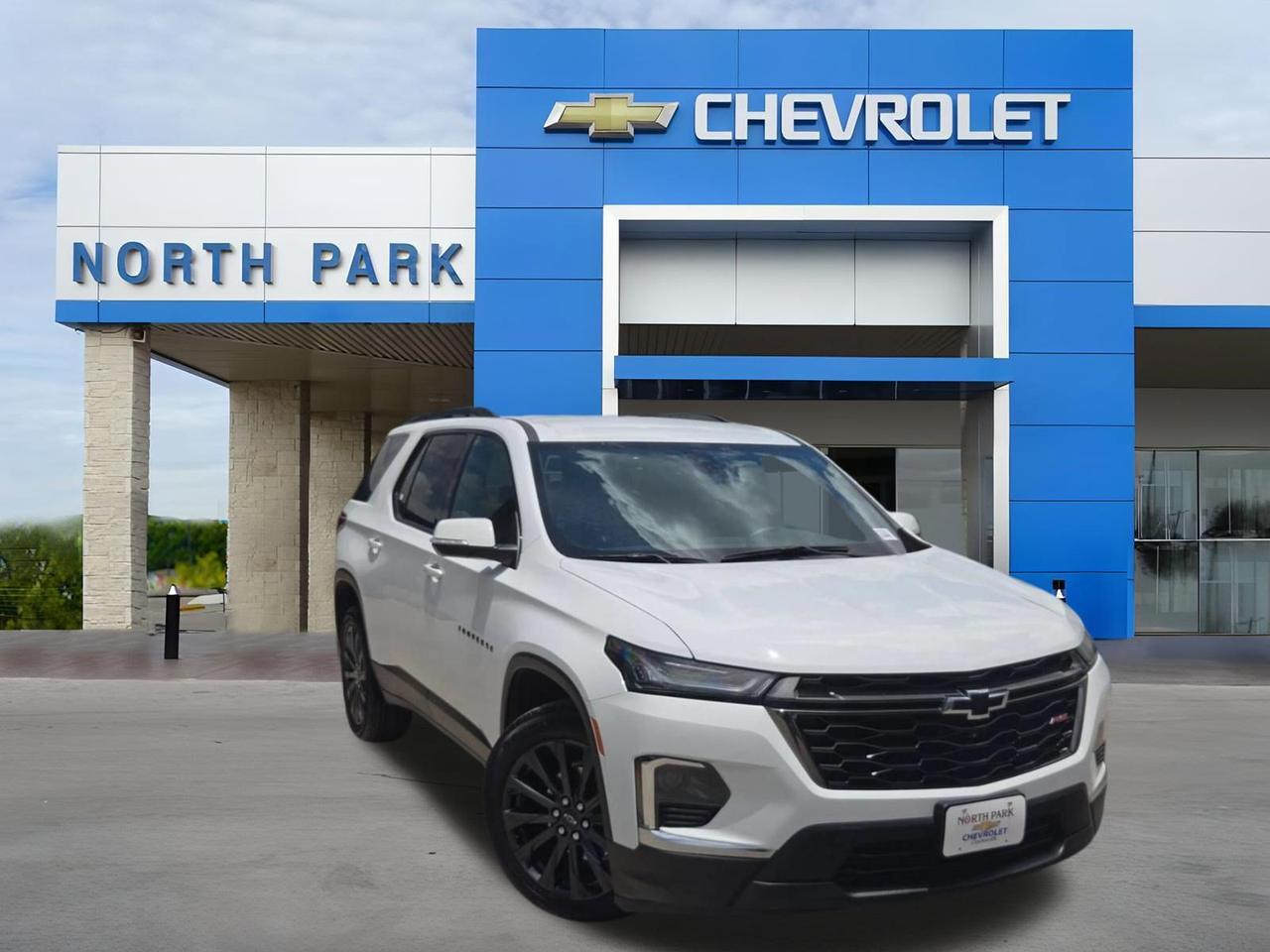 2023 Chevrolet Traverse RS