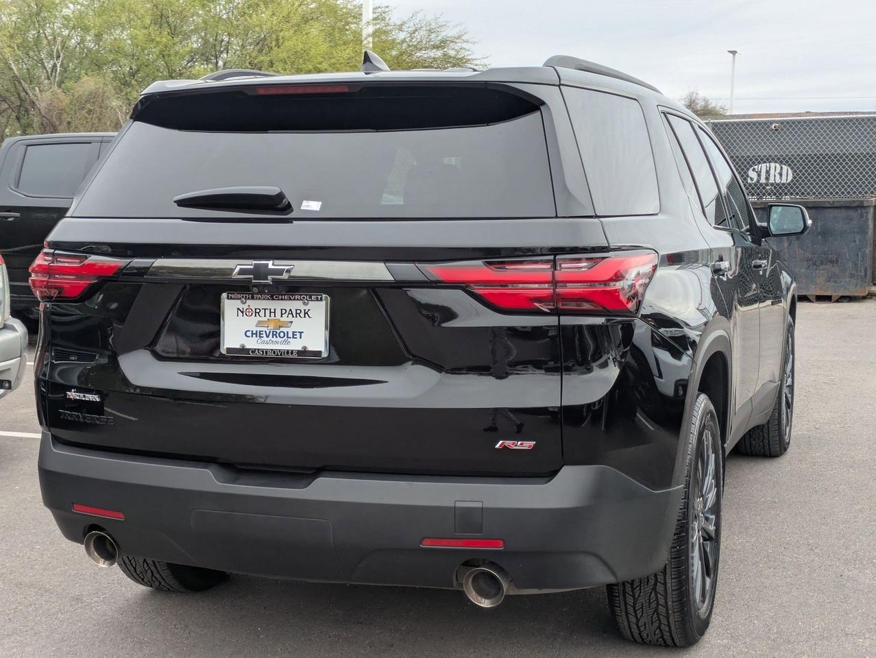 2023 Chevrolet Traverse RS