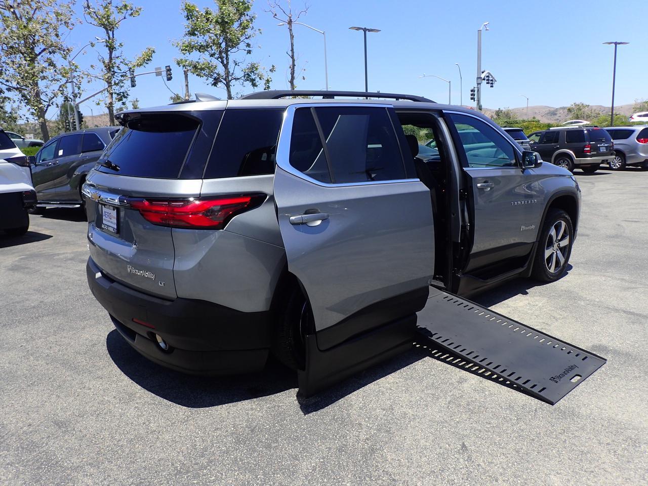 2023 Chevy Traverse LT Anaheim CA