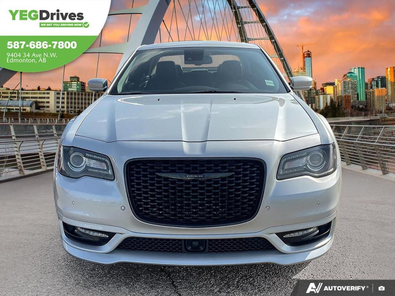 2023 Chrysler 300 300 Touring L