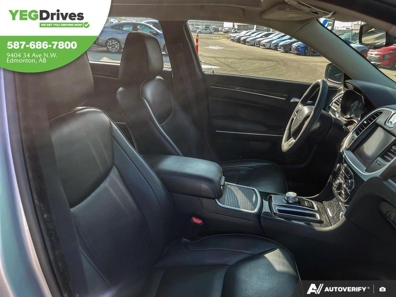 2023 Chrysler 300 300 Touring L Edmonton AB