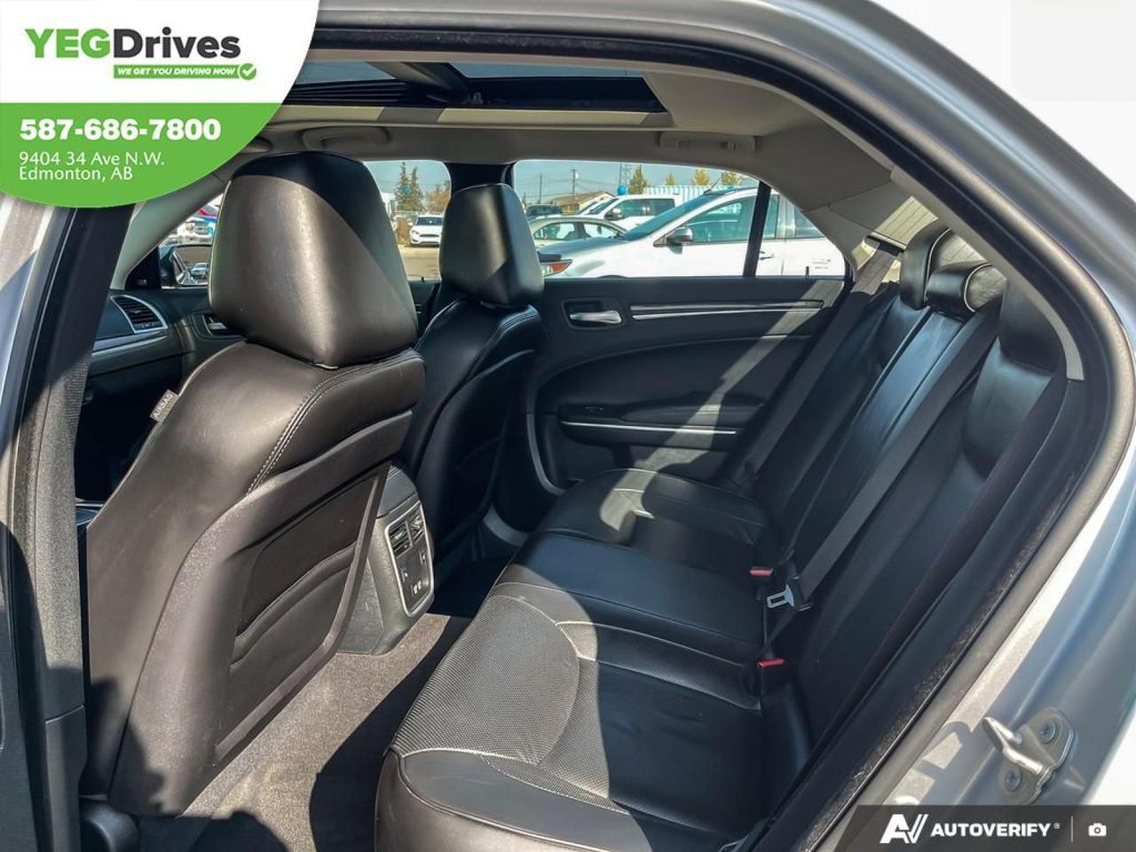 2023 Chrysler 300 300 Touring L Edmonton AB