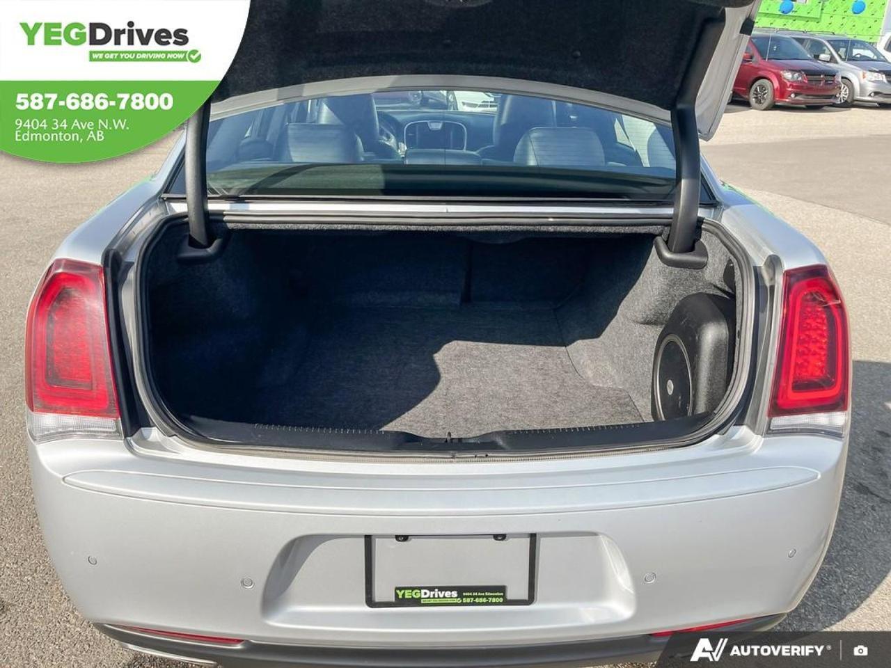 2023 Chrysler 300 300 Touring L Edmonton AB