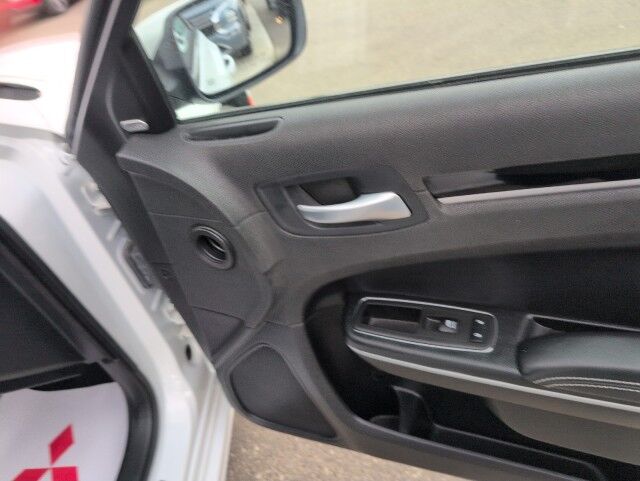 2023 Chrysler 300 300S Grande Prairie AB