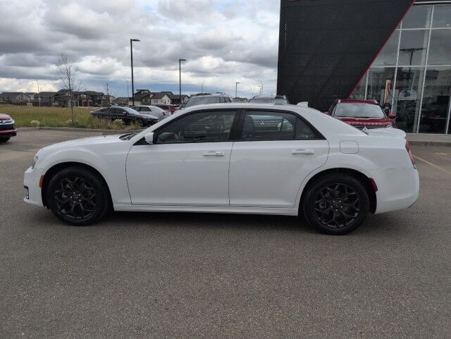 2023 Chrysler 300 300S