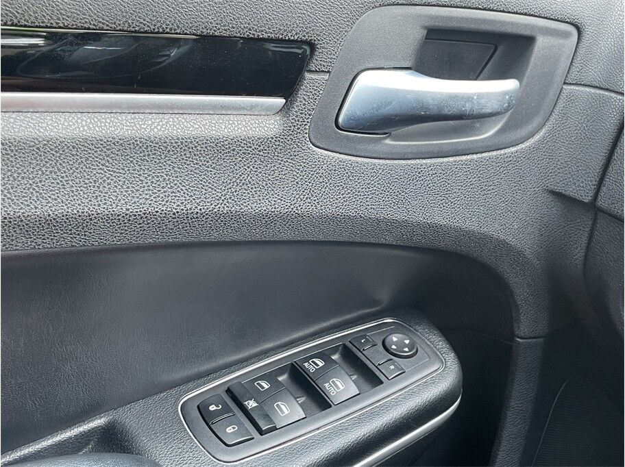 2023 Chrysler 300 300S V6 Sedan 4D Port Orchard WA