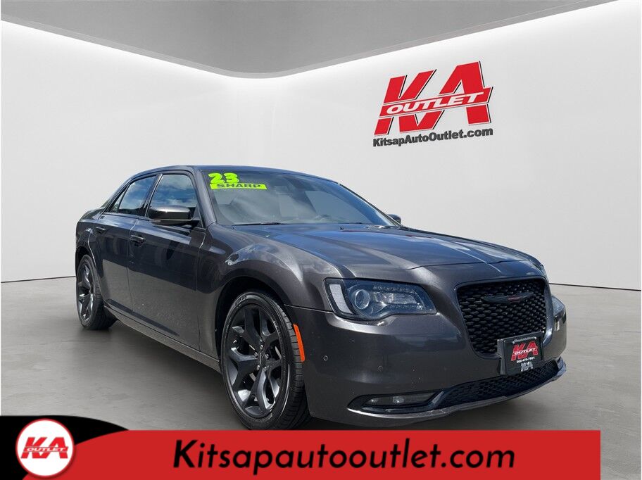 2023 Chrysler 300 300S V6 Sedan 4D