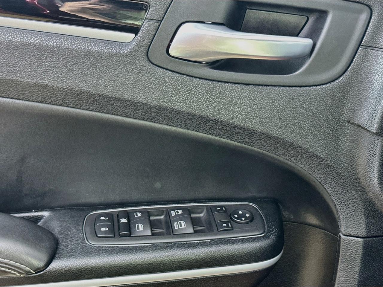 2023 Chrysler 300 300S Willowbrook IL
