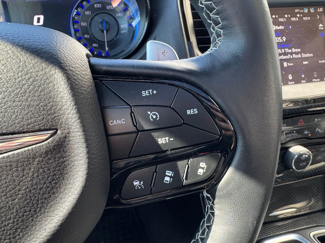 2023 Chrysler 300 C Gladstone OR