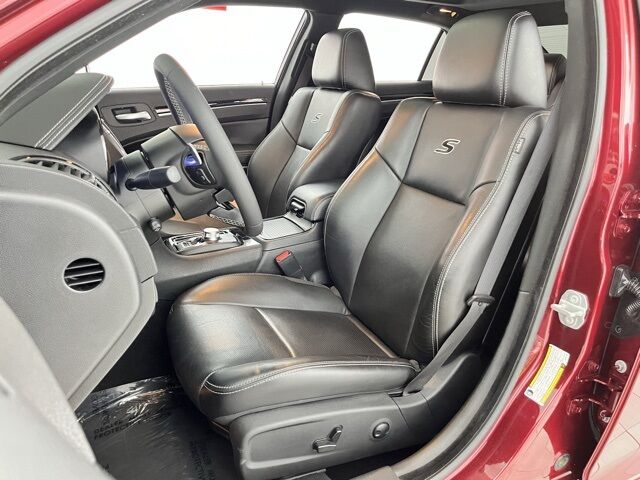 2023 Chrysler 300 S Carrollton TX