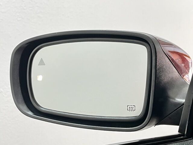 2023 Chrysler 300 S Carrollton TX