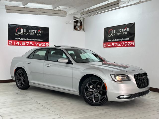 2023 Chrysler 300 S