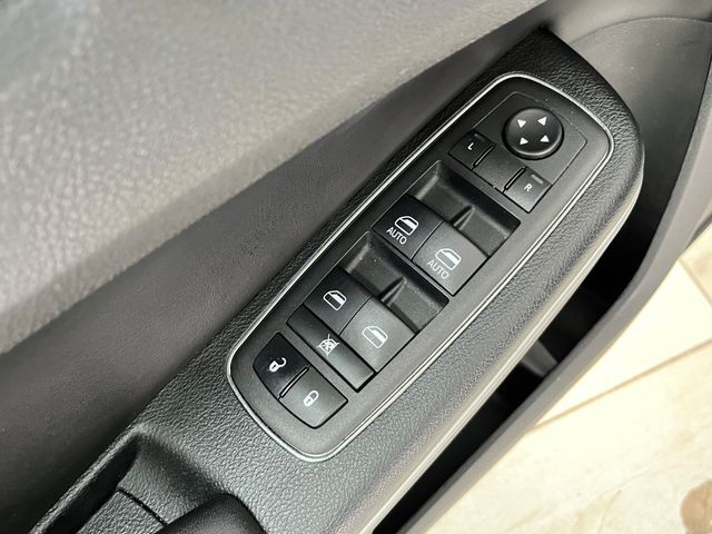 2023 Chrysler 300 S Carrollton TX