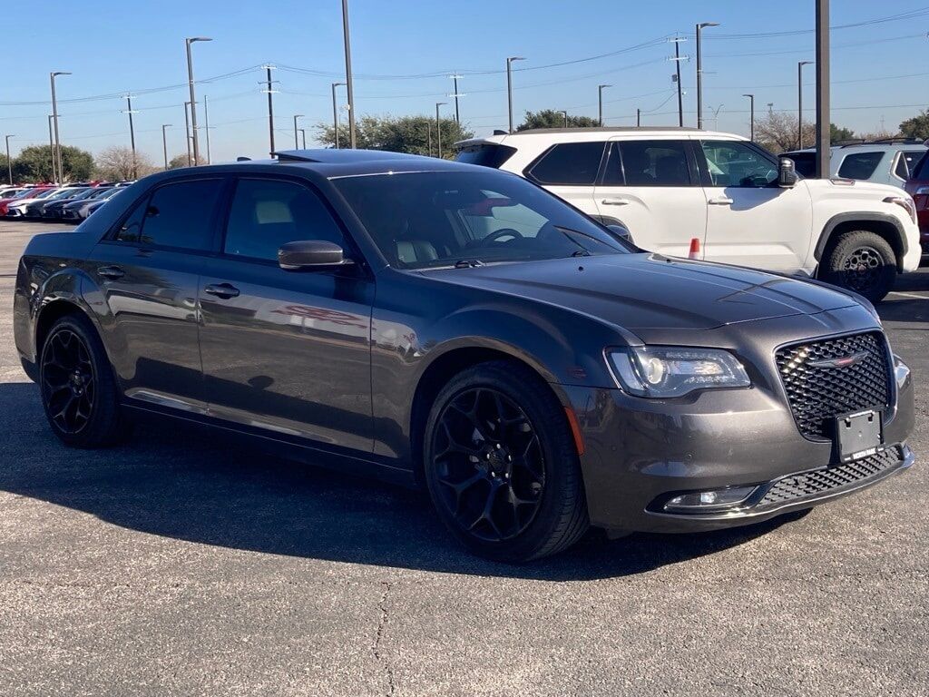 2023 Chrysler 300 S