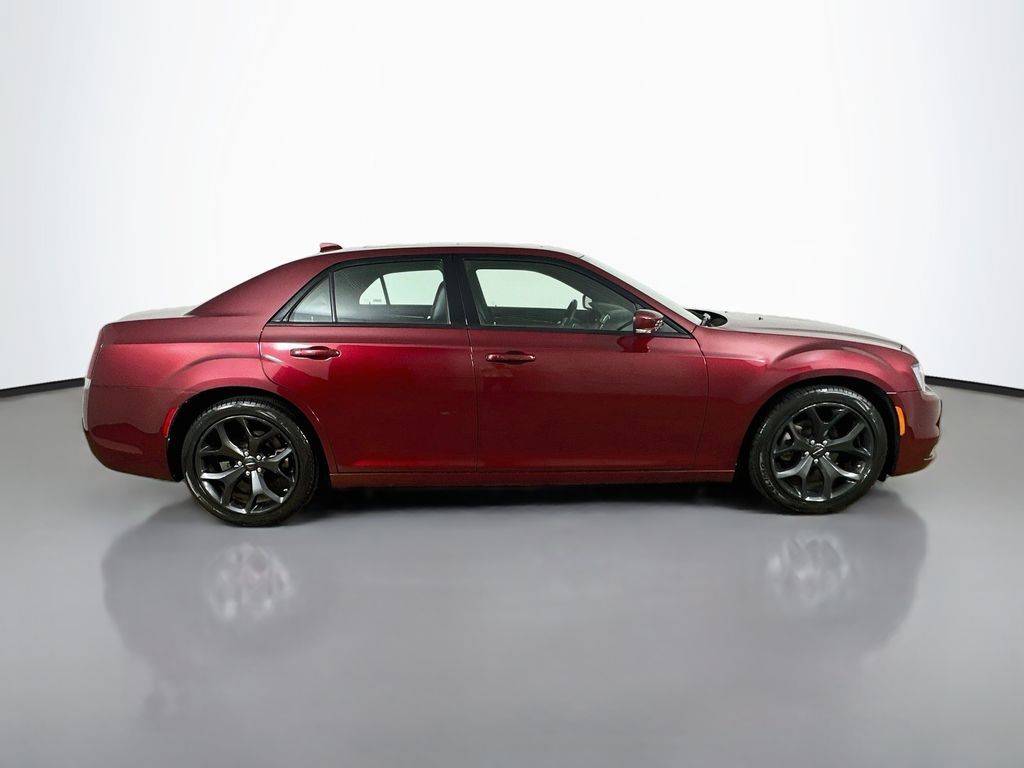 2023 Chrysler 300 S Willowbrook IL
