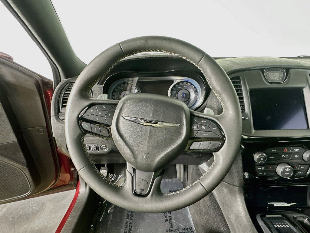 2023 Chrysler 300 S Willowbrook IL