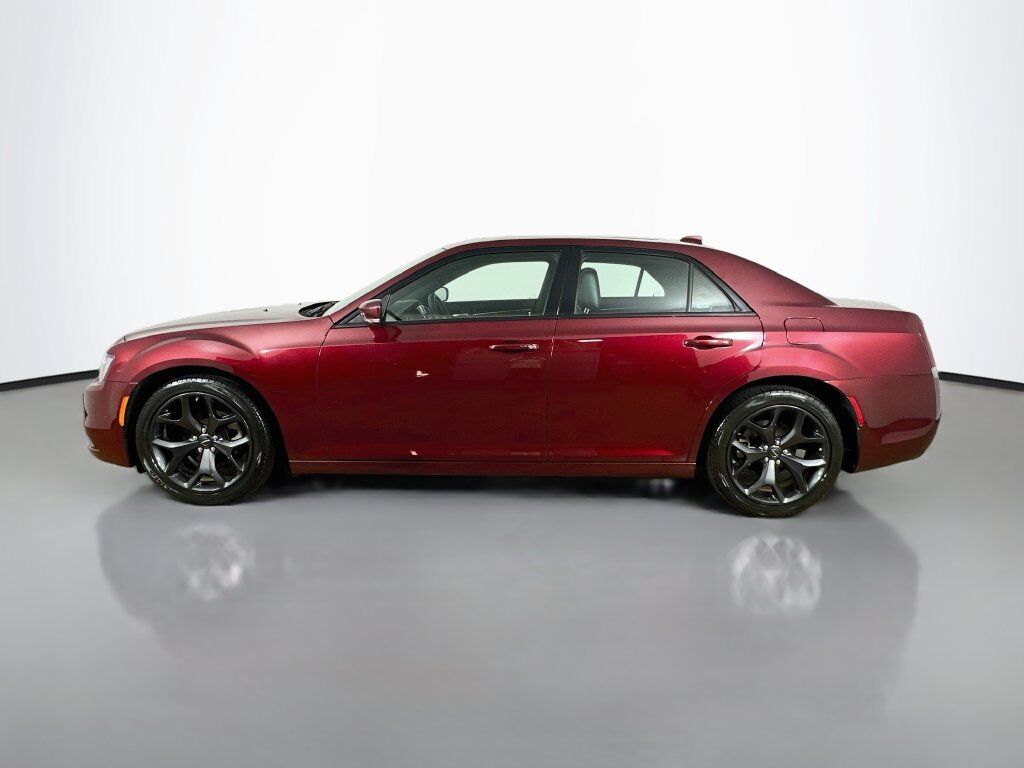 2023 Chrysler 300 S Willowbrook IL