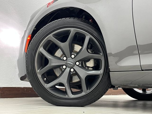 2023 Chrysler 300 Touring Carrollton TX
