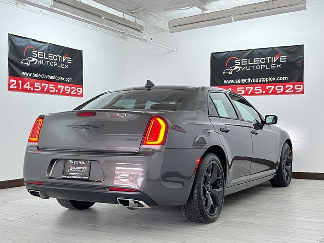 2023 Chrysler 300 Touring Carrollton TX