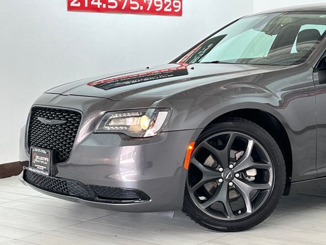 2023 Chrysler 300 Touring Carrollton TX