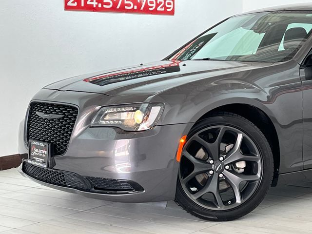 2023 Chrysler 300 Touring Carrollton TX