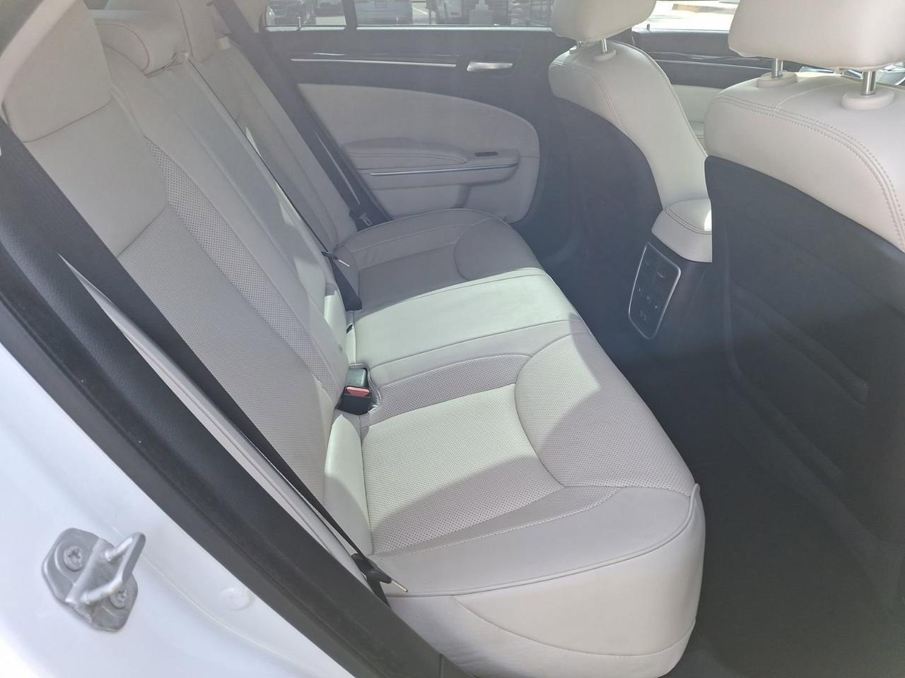 2023 Chrysler 300 Touring L Hurst TX