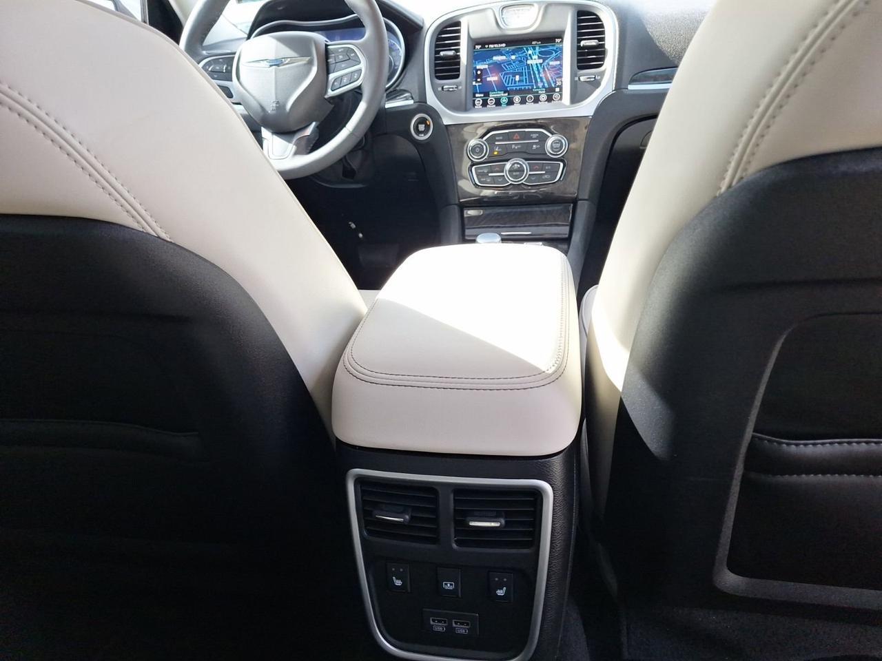 2023 Chrysler 300 Touring L Hurst TX