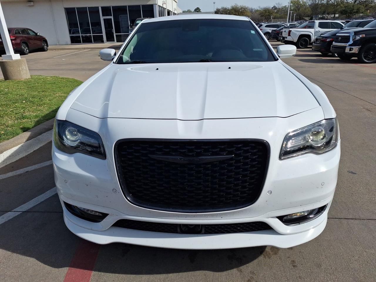 2023 Chrysler 300 Touring L Hurst TX