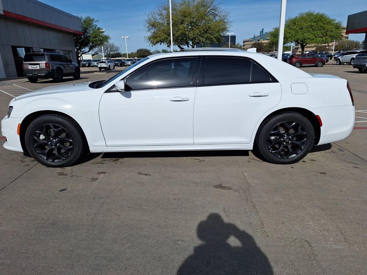 2023 Chrysler 300 Touring L Hurst TX