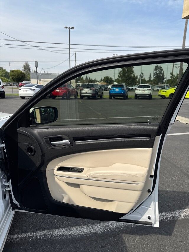 2023 Chrysler 300 Touring L Spokane Valley WA