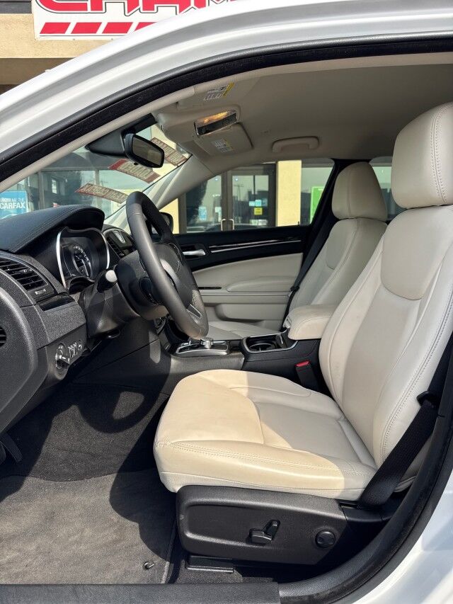2023 Chrysler 300 Touring L Spokane Valley WA