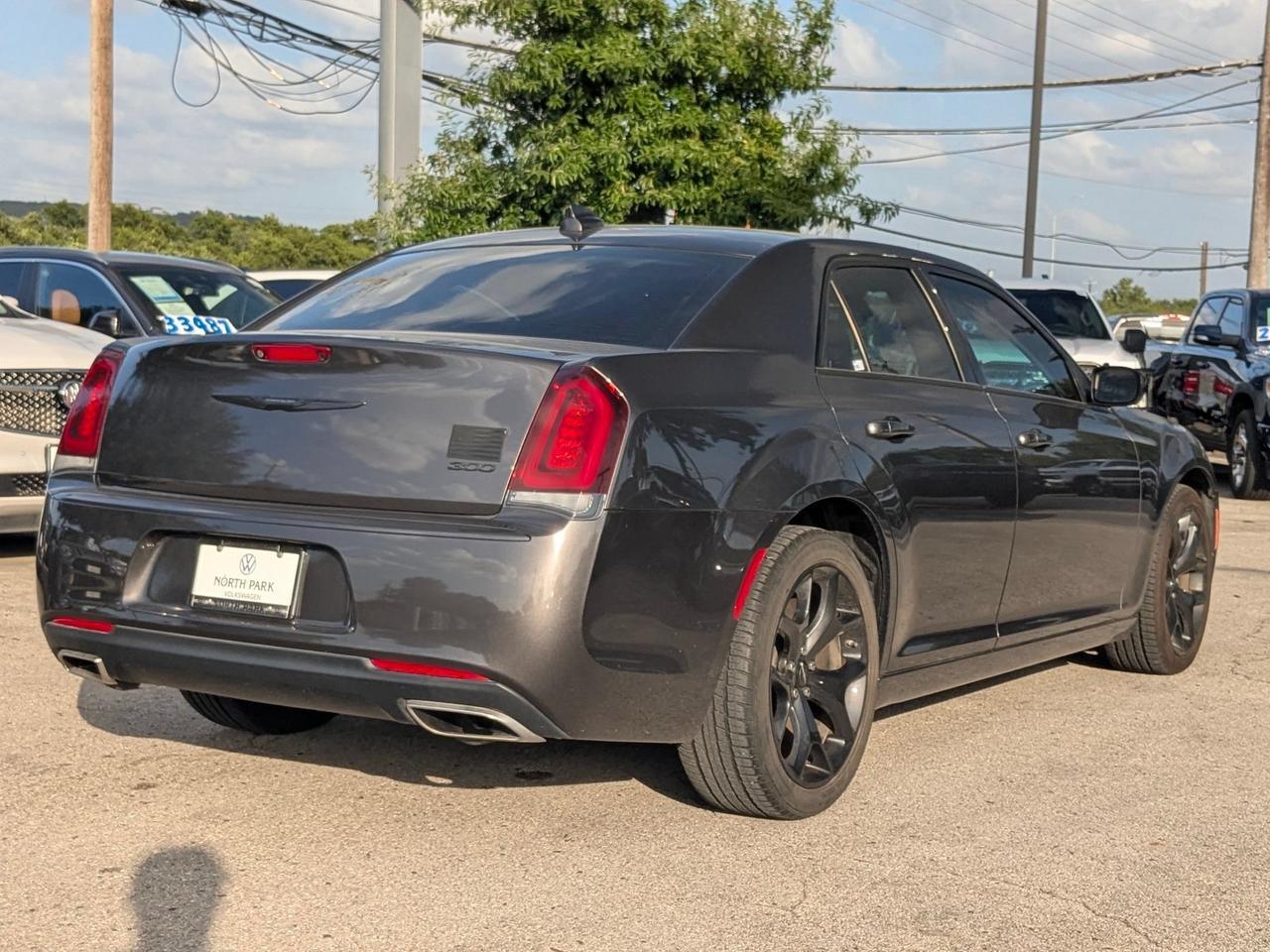 2023 Chrysler 300 Touring
