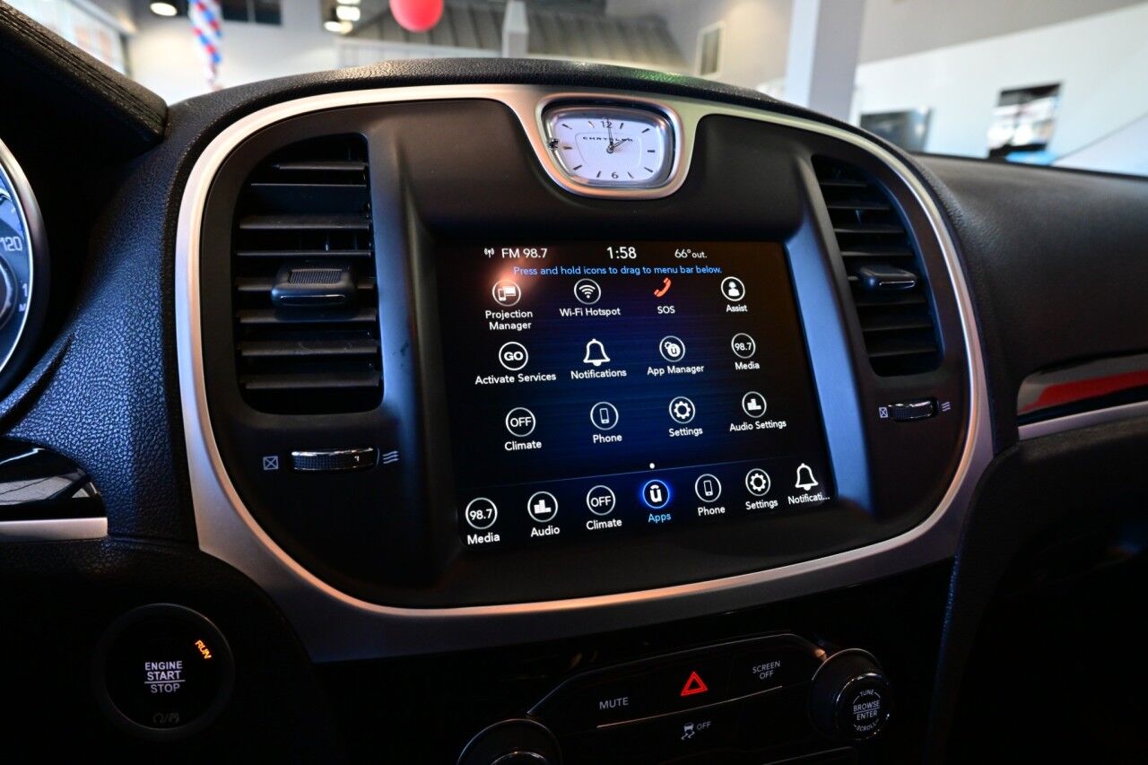2023 Chrysler 300 Touring Springfield NJ