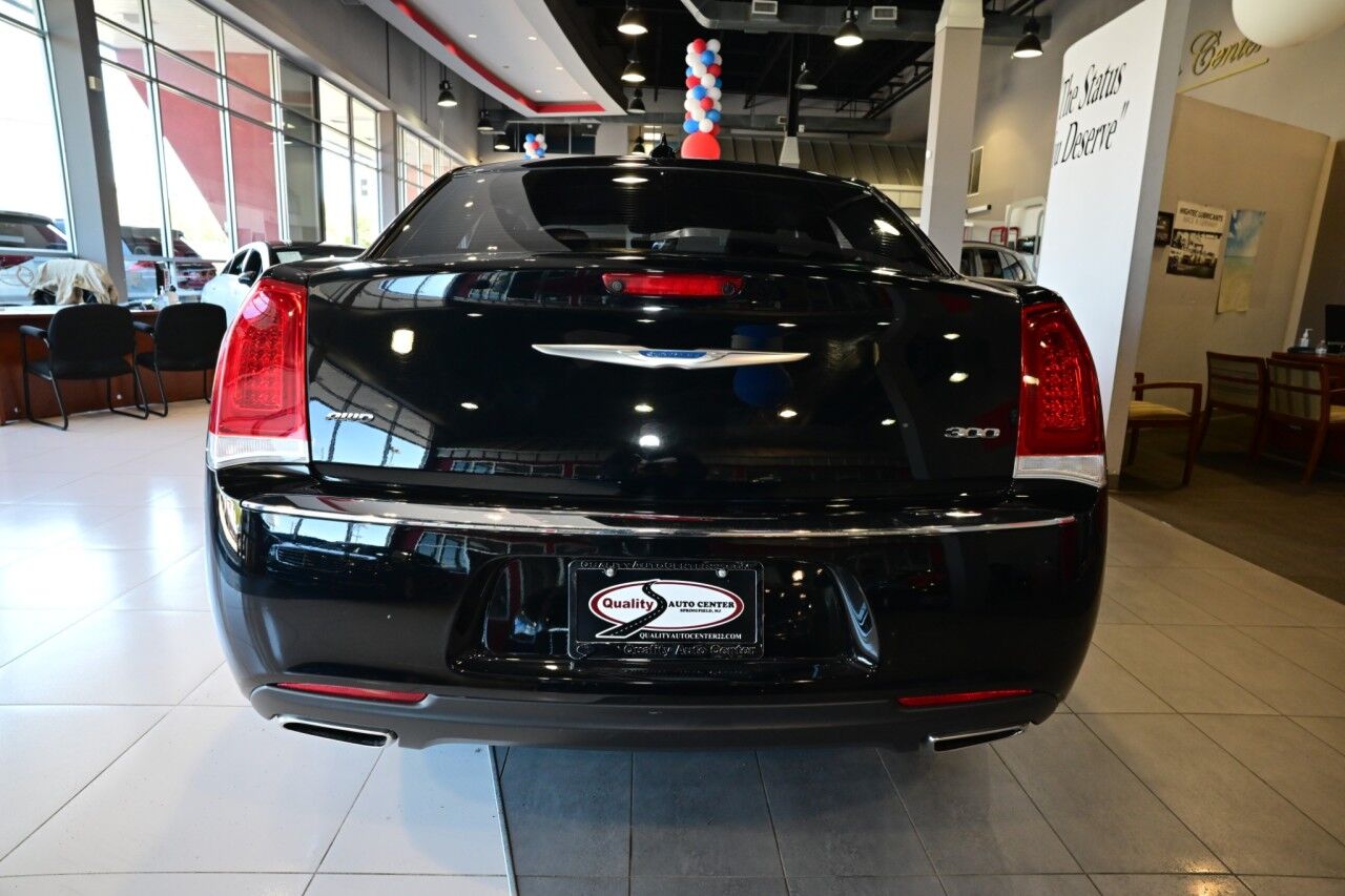 2023 Chrysler 300 Touring Springfield NJ