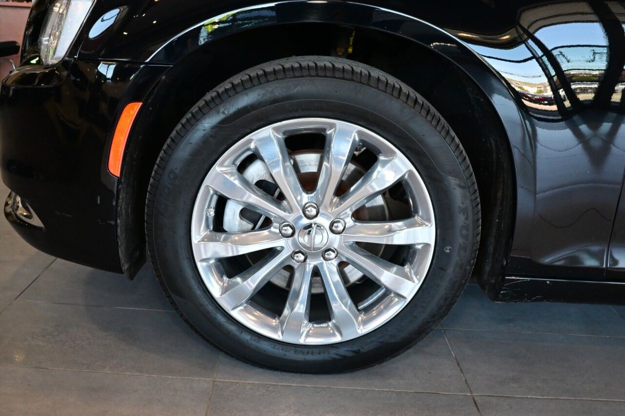 2023 Chrysler 300 Touring Springfield NJ