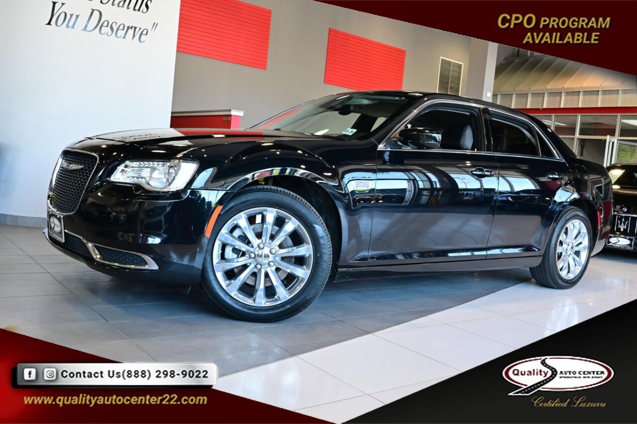 2023 Chrysler 300 Touring