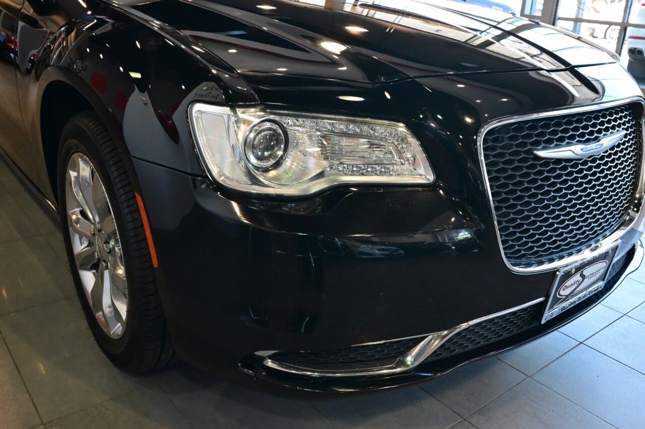 2023 Chrysler 300 Touring Springfield NJ