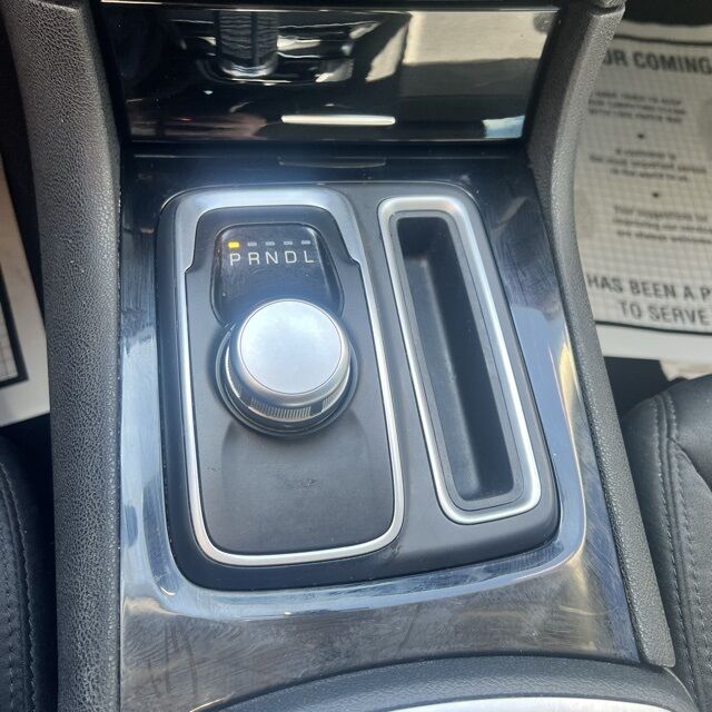 2023 Chrysler 300 Touring Herrin IL